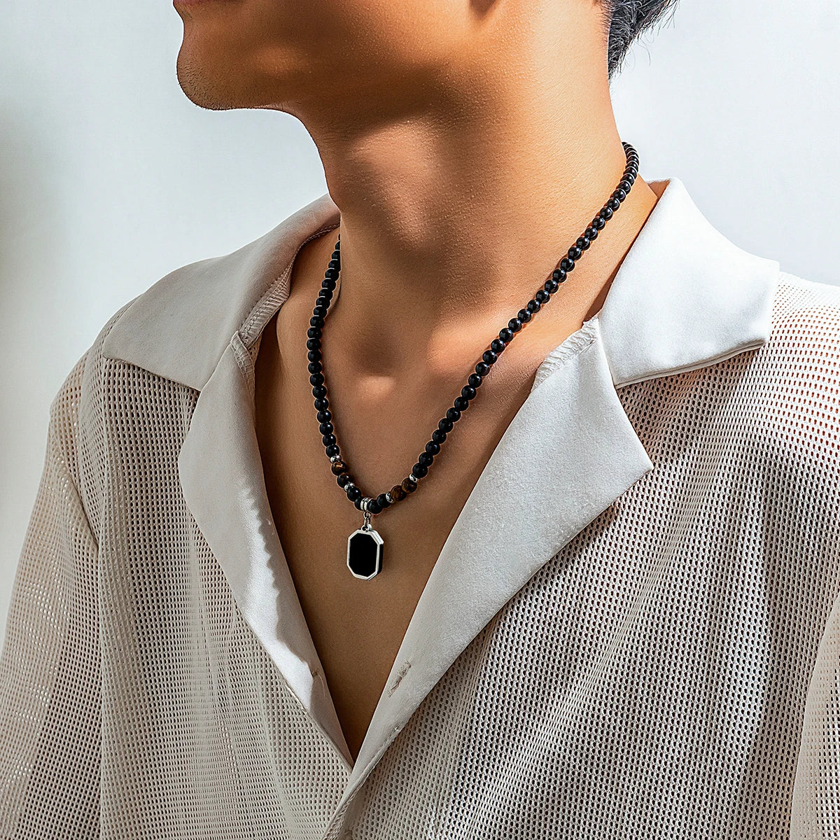 Black tiger stone beaded clavicle necklace