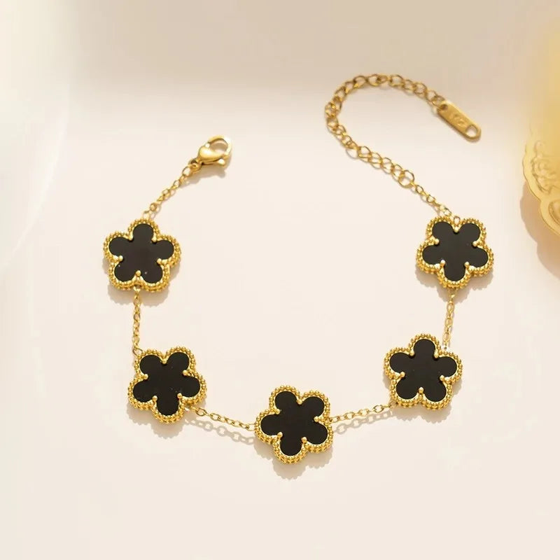 Luxurious five-leaf flower bracelet