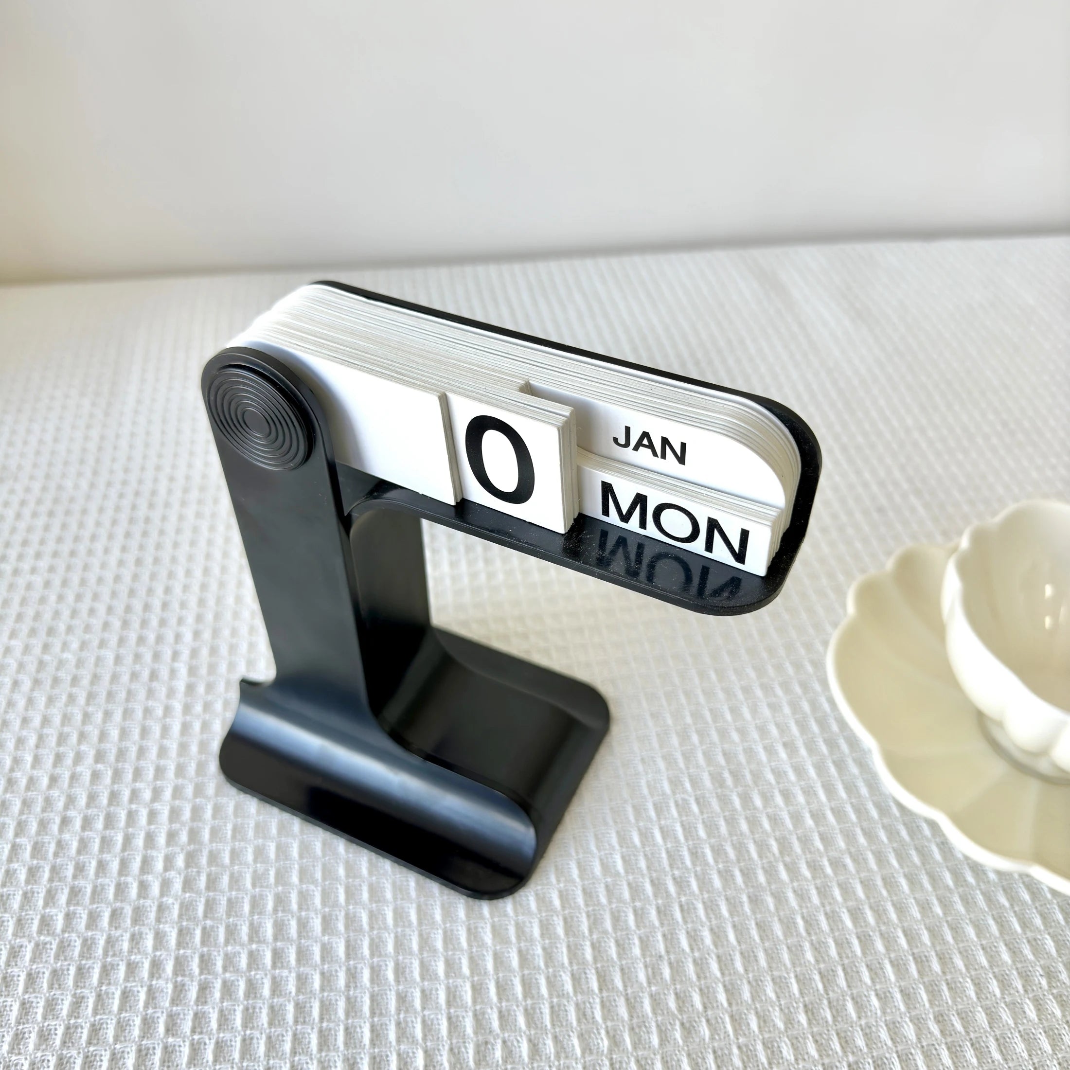 Creative perpetual calendar in minimalist style