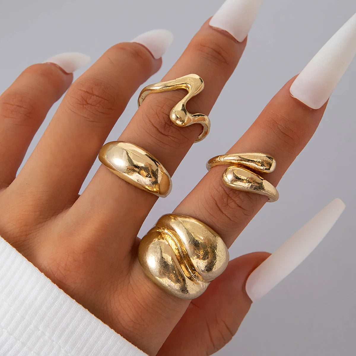 Geometric Articulated Rings