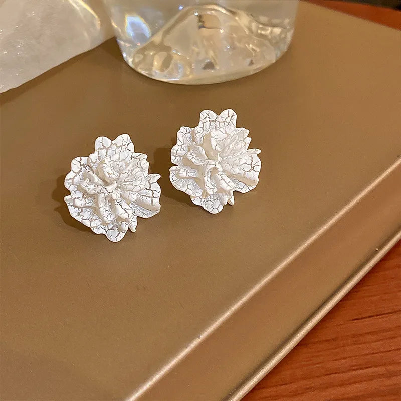 Acrylic earrings with white camellia flowers