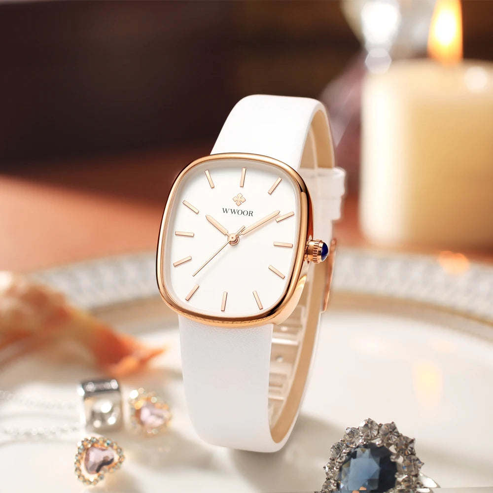 Women's watch with leather strap