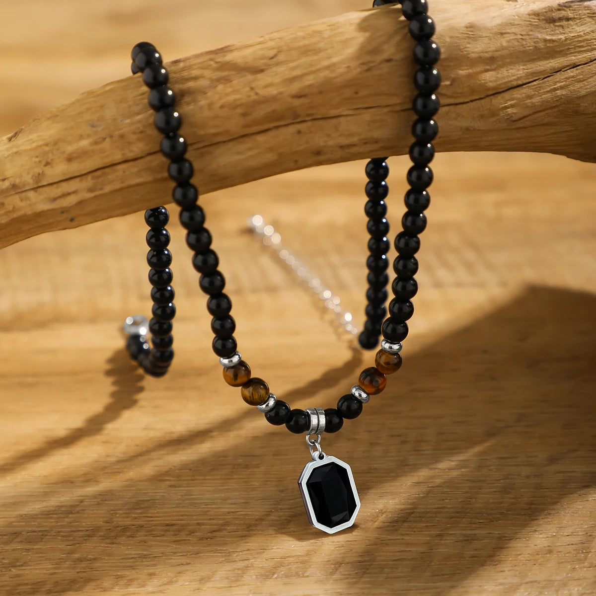 Black tiger stone beaded clavicle necklace