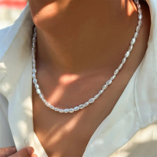 Pearl choker necklace