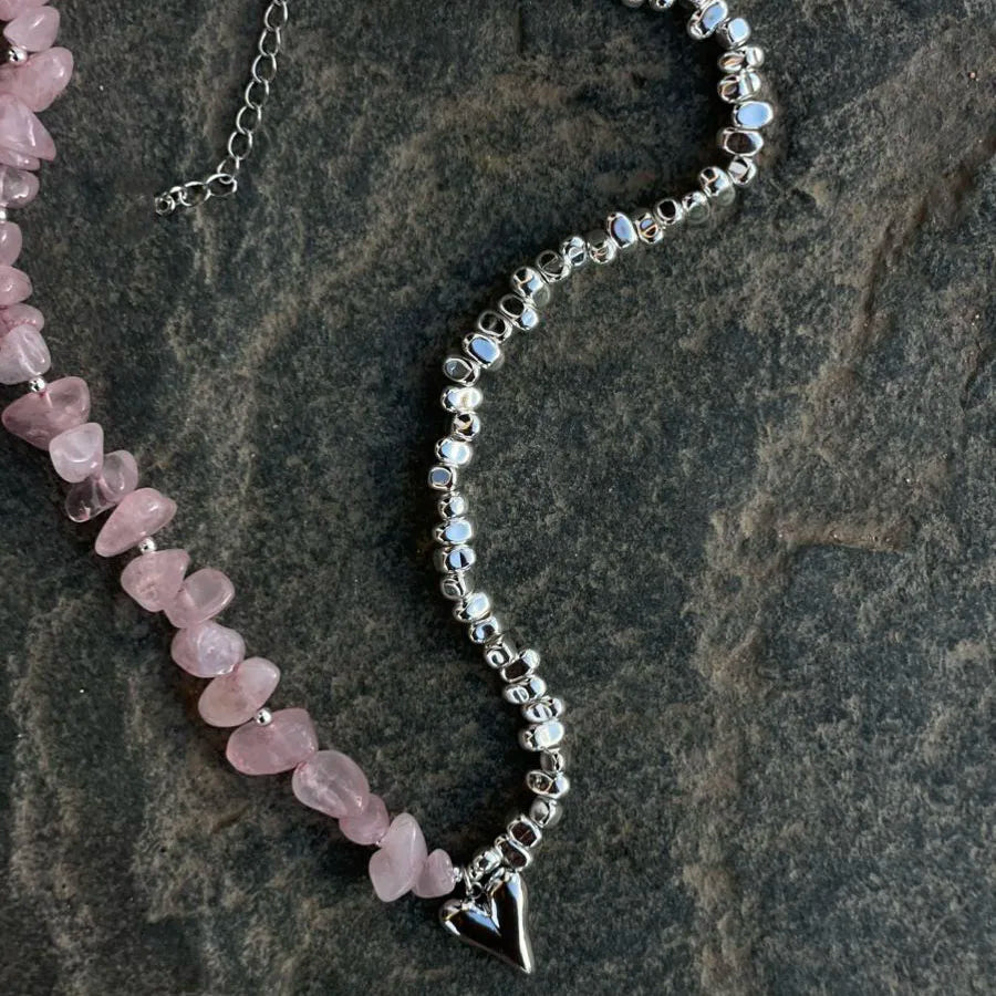 Elegant irregular heart pendant necklace