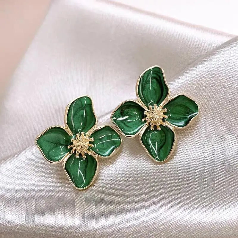 Retro enamel flower earrings