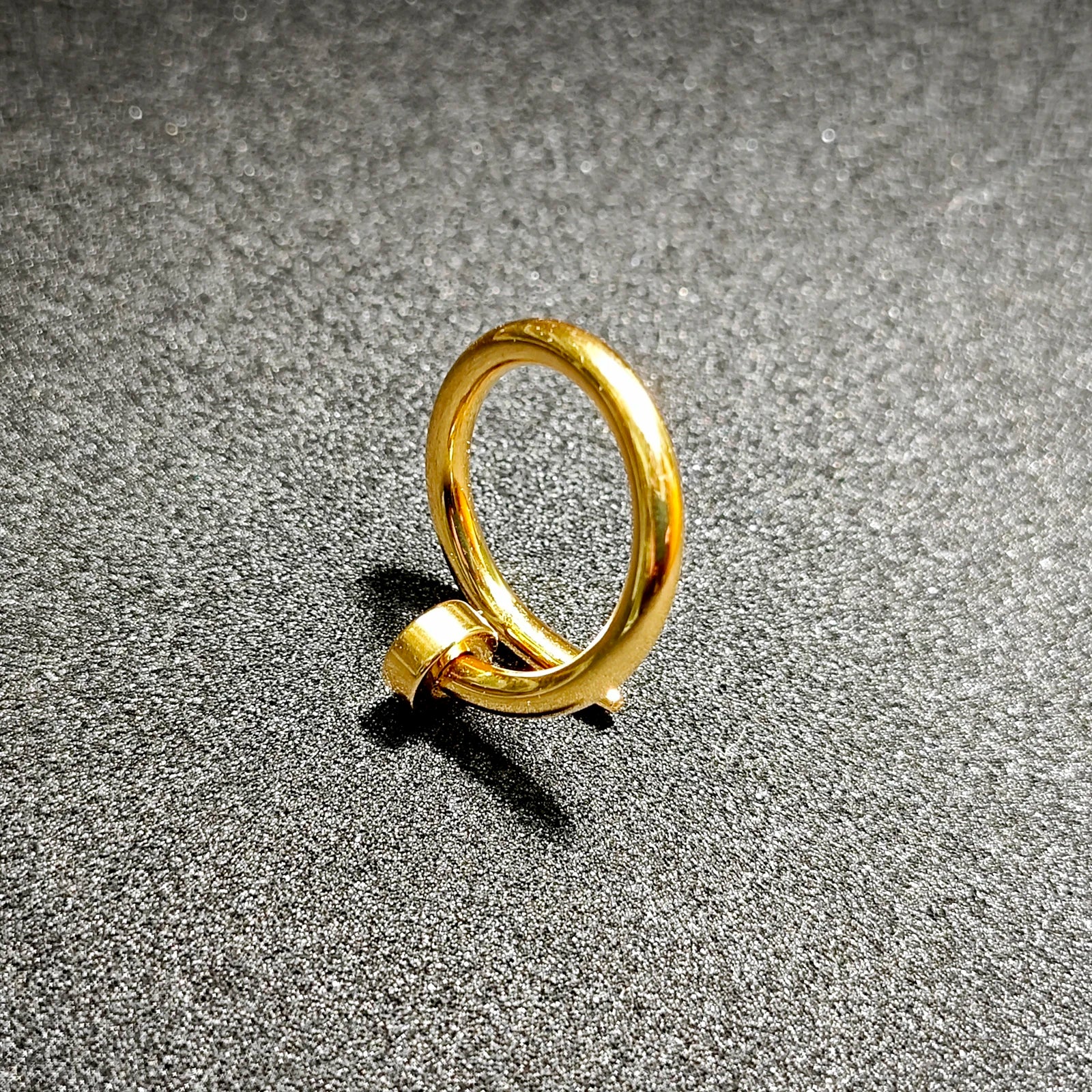 Stainless steel bracelet with interesting design