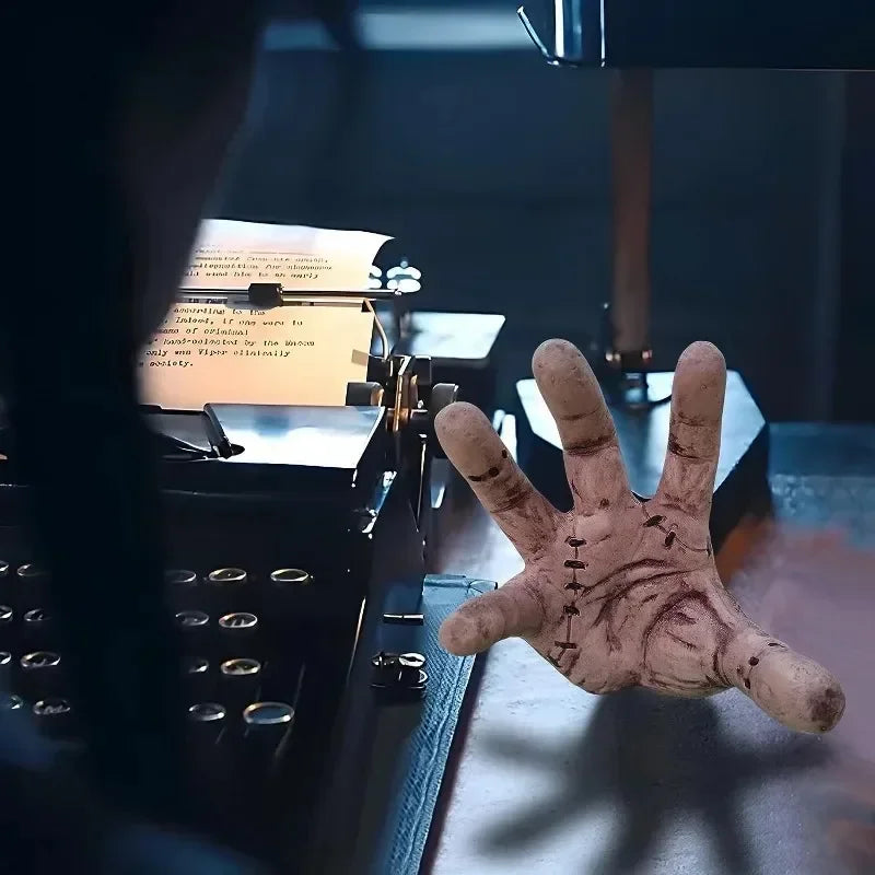 Thing ✋👻 - Scary little halloween hand