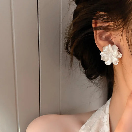 Acrylic earrings with white camellia flowers