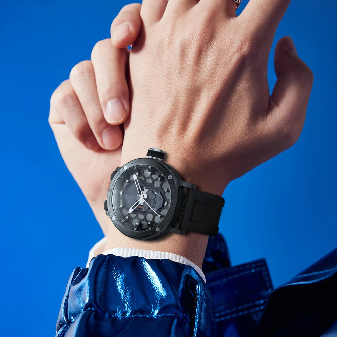 MINBER Skull Dial Design Quartz Watch Fashion Sports Military