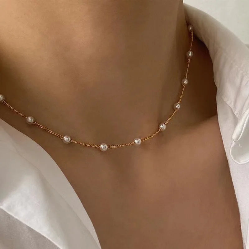 Pearl choker